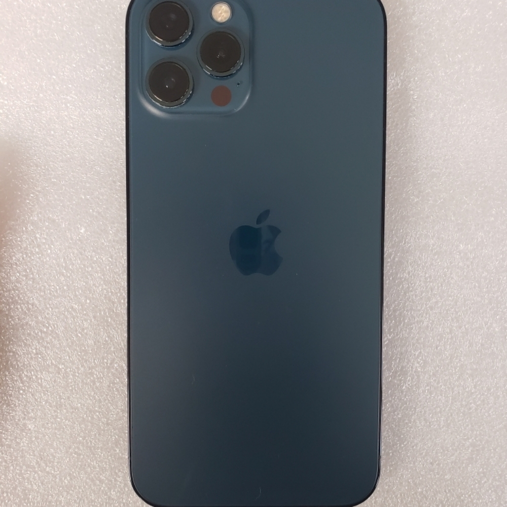 iPhone 12 max pro